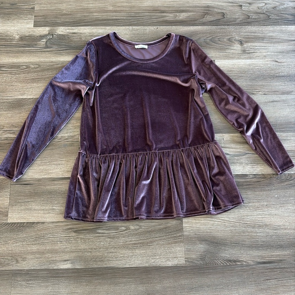 Les Amis Women's Large Tunic Top Purple Polyester Blend Velvet Ruffle‎ Shimmer